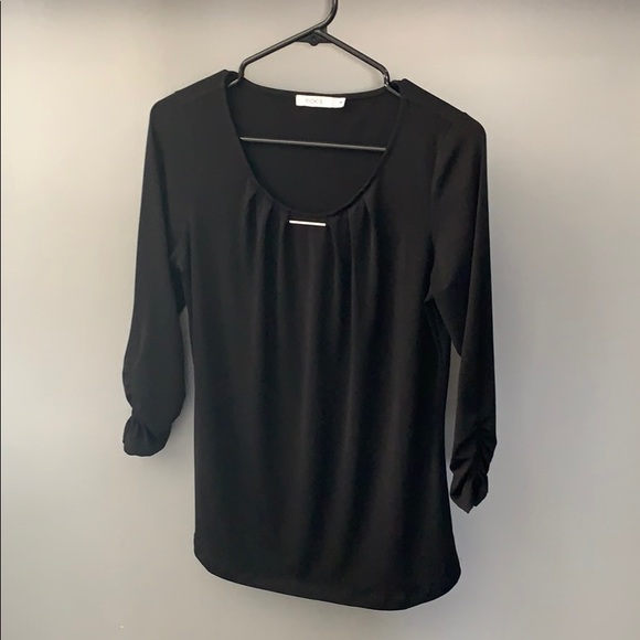 Top - Picture 1 of 3